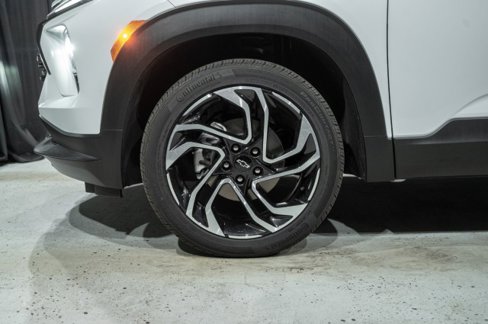 Used 2024 Chevrolet TrailBlazer RS w/ Convenience Package image 7