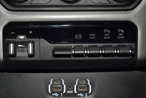 Used 2020 RAM 2500 Laramie image 34
