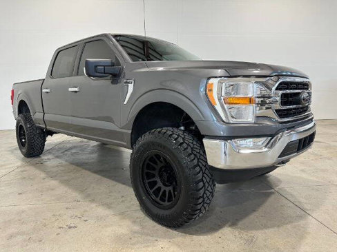 Used 2021 Ford F150 XLT w/ Equipment Group 301A Mid image 5