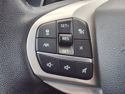 Used 2021 Ford Explorer XLT w/ XLT Sport Appearance Package image 23