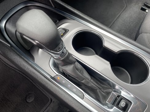 Used 2024 Chevrolet Malibu LT image 14