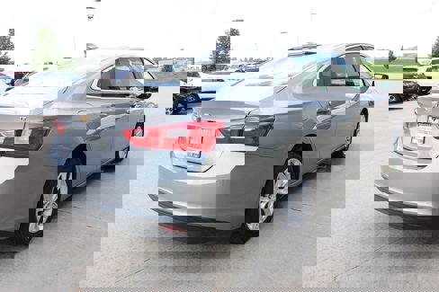 Used 2023 Chevrolet Malibu LT image 7
