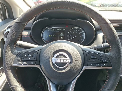 New 2025 Nissan Versa SR image 8