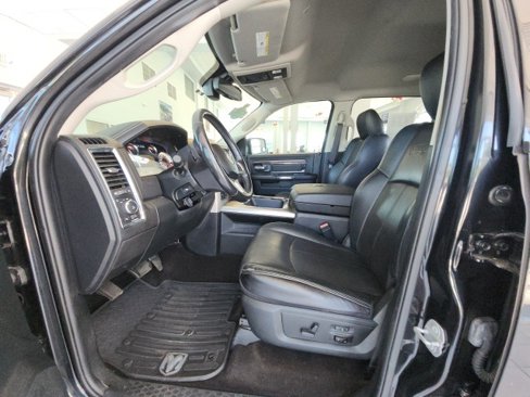 Used 2018 RAM 1500 Laramie w/ Convenience Group image 34
