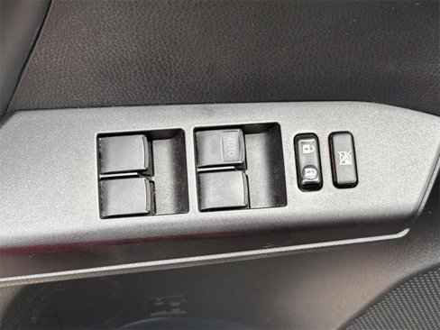 Used 2018 Toyota RAV4 XLE image 14