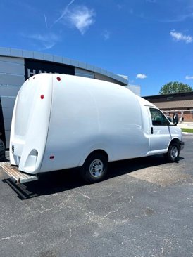 Used 2015 Chevrolet Express 3500 image 8