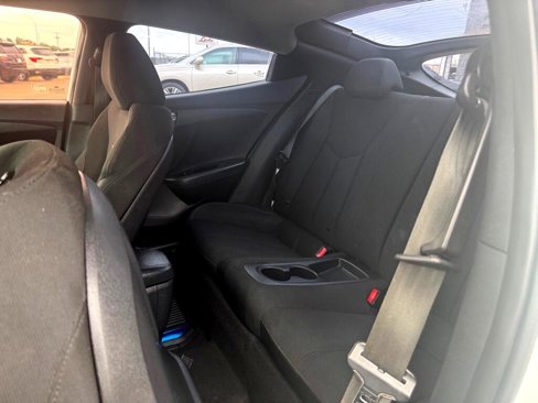 Used 2013 Hyundai Veloster image 7