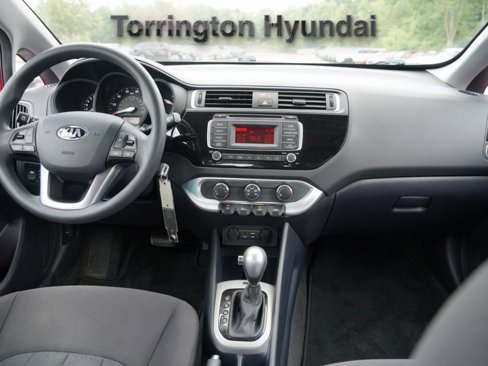 Used 2017 Kia Rio LX w/ Power Package image 9