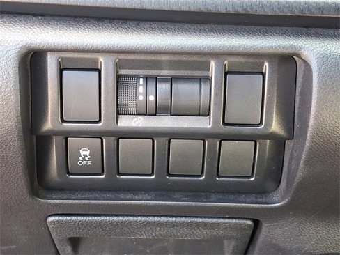 Used 2018 Subaru Impreza 2.0i Premium image 28