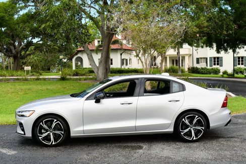 Used 2024 Volvo S60 B5 Core w/ Climate Package image 24