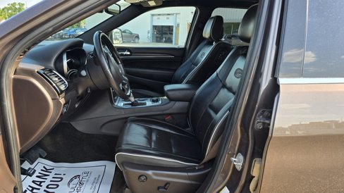 Used 2019 Jeep Grand Cherokee Overland image 17