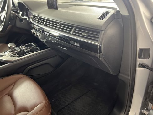 Used 2019 Audi Q7 3.0T Premium Plus w/ Premium Plus Package image 23