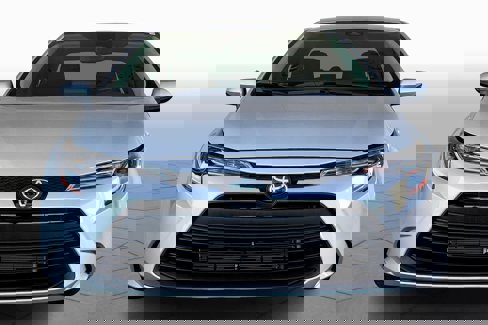 Used 2024 Toyota Corolla LE image 5