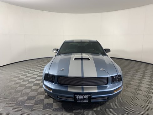 Used 2007 Ford Mustang Premium image 4