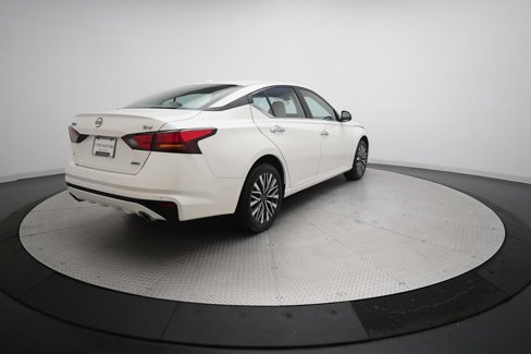 Certified 2024 Nissan Altima 2.5 SV image 36