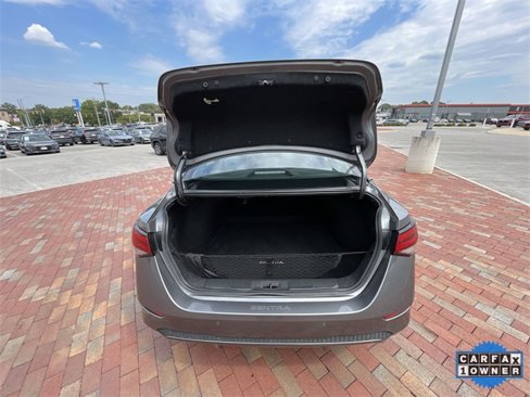 Used 2021 Nissan Sentra SV w/ Trunk Package image 34