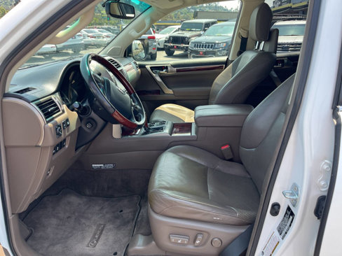 Used 2012 Lexus GX 460 Premium image 18