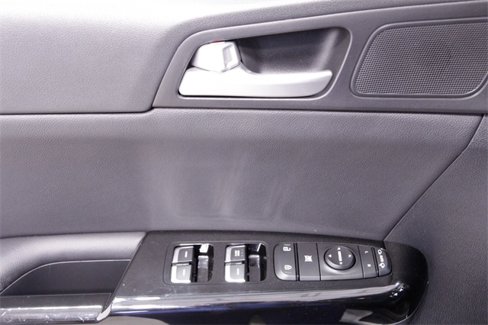 Used 2021 Kia Sportage EX image 23