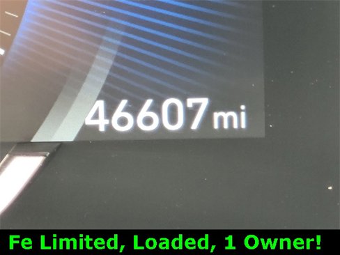 Used 2019 Hyundai Santa Fe Limited image 32