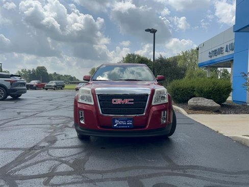 Used 2015 GMC Terrain SLE image 2