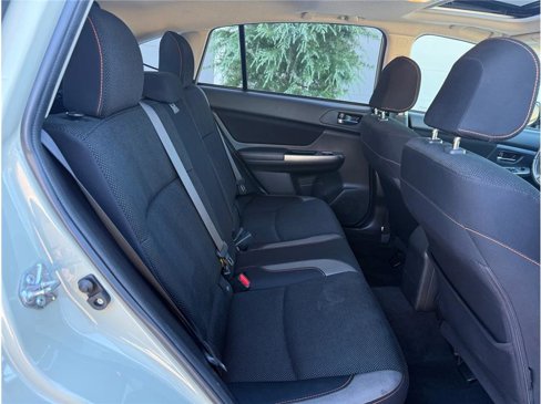 Used 2016 Subaru Crosstrek 2.0i Premium w/ Moonroof Package image 34