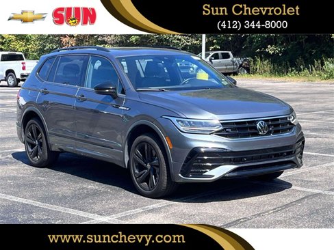 Used 2024 Volkswagen Tiguan SE R-Line image 1
