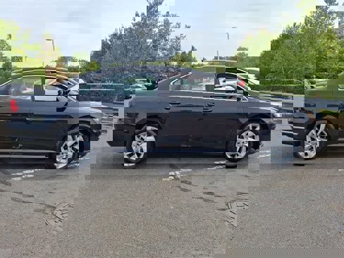 Used 2018 Volkswagen Passat 2.0T SE image 26