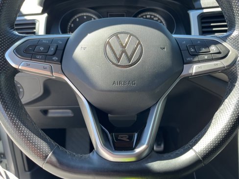 Used 2021 Volkswagen Atlas SE image 13