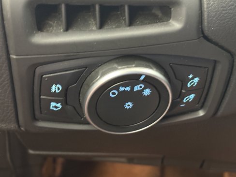 Used 2017 Ford Focus ST image 19