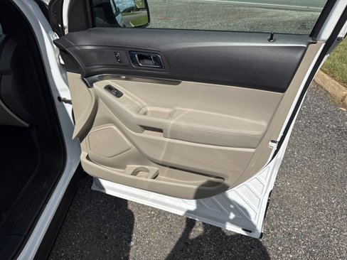 Used 2014 Ford Explorer 4WD image 25