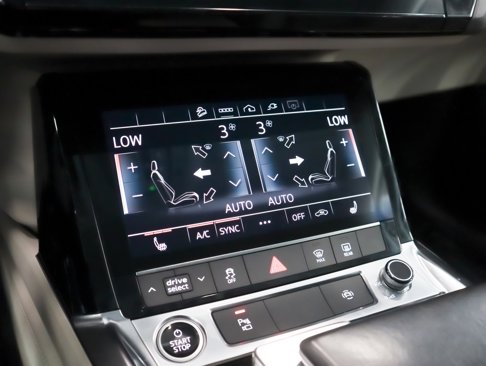 Used 2022 Audi e-tron Premium image 21