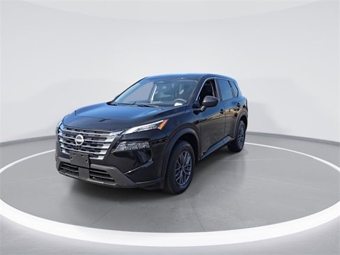 Used 2024 Nissan Rogue S image 3