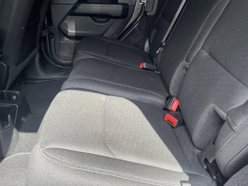 Used 2020 Jeep Wrangler Unlimited Sahara image 12