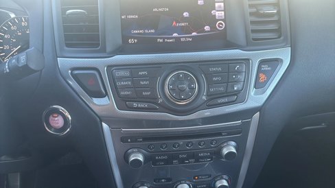Used 2018 Nissan Pathfinder SL image 40