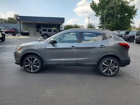 Used 2017 Nissan Rogue Sport SL w/ SL Premium Package image 8