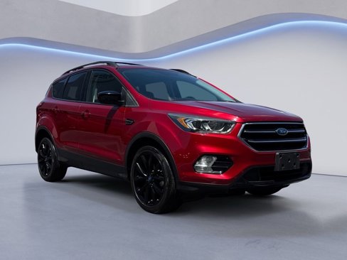 Certified 2019 Ford Escape SE image 2