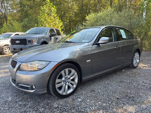 Used 2011 BMW 335i xDrive Sedan image 5