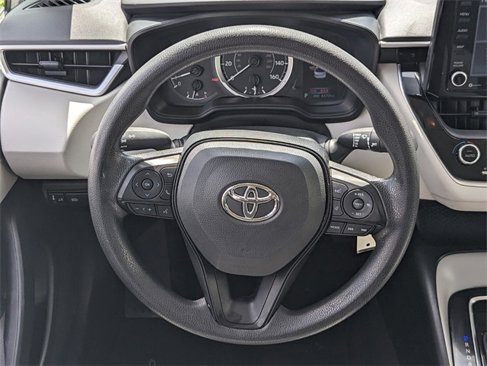 Used 2022 Toyota Corolla LE image 8