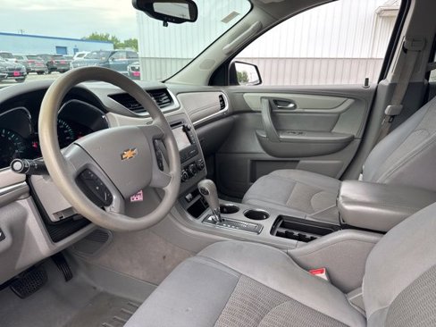 Used 2013 Chevrolet Traverse LS image 8