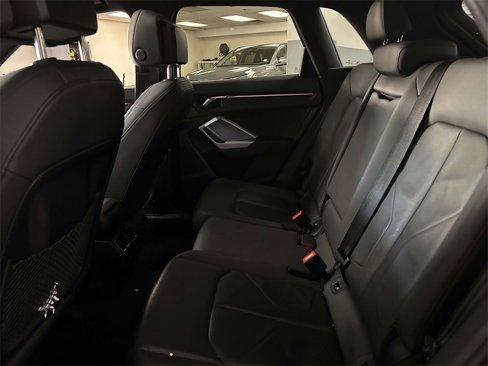 Used 2022 Audi Q3 2.0T Premium image 17