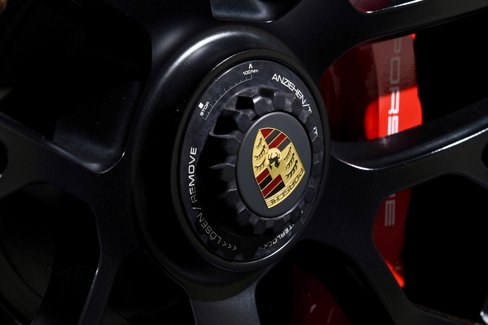 Used 2016 Porsche 911 Carrera GTS image 9