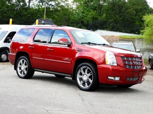 Used 2013 Cadillac Escalade Premium image 27