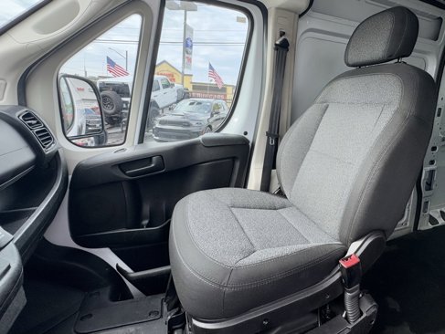 Used 2022 RAM ProMaster 2500 image 17