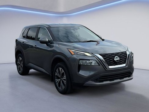 Used 2023 Nissan Rogue SV image 1