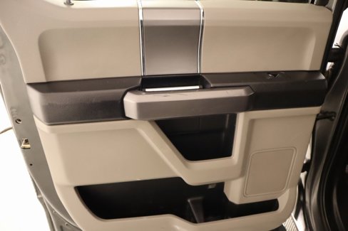 Used 2019 Ford F350 XLT w/ XLT Premium Package image 17