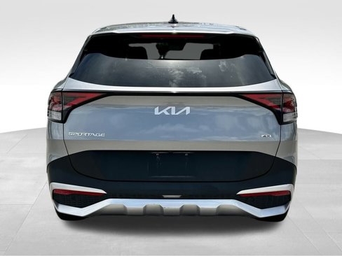 Used 2023 Kia Sportage LX image 5