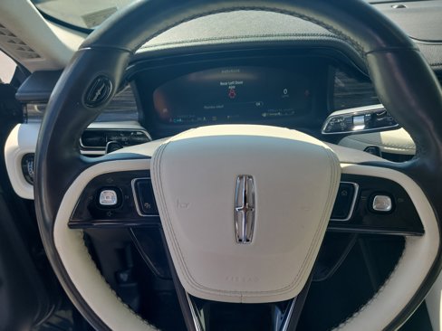 Used 2020 Lincoln Aviator Black Label w/ Dynamic Handling Package image 23