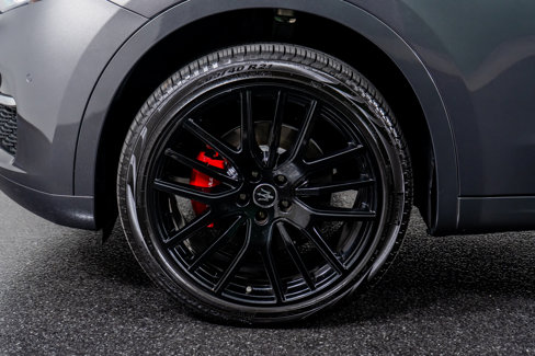 Used 2022 Maserati Levante GT image 21