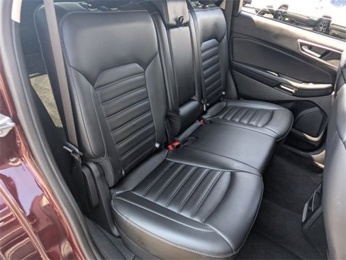Used 2024 Ford Edge SEL image 19