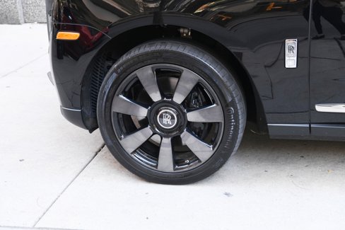Certified 2023 Rolls-Royce Cullinan image 25